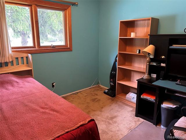 340 Trombley Drive, Troy, MI 48083