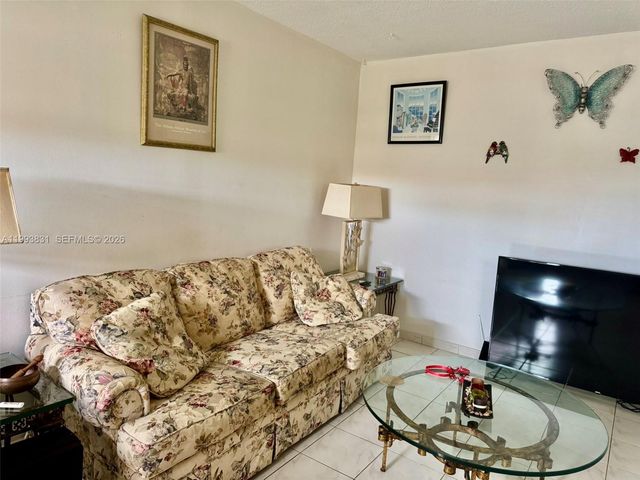 2145 Pierce Street 403, Hollywood, FL 33020