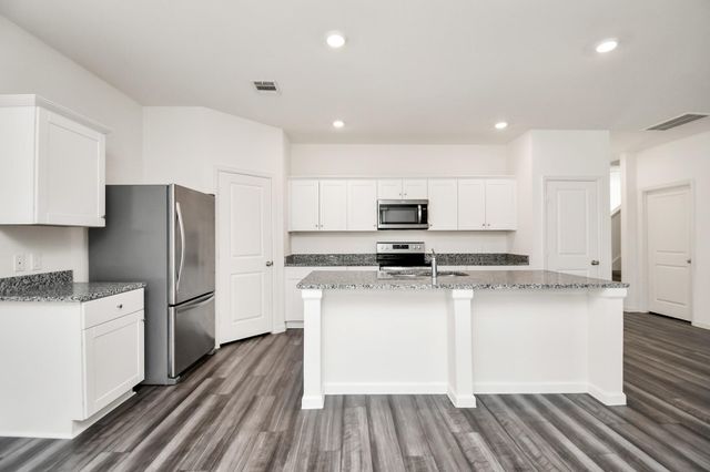 7810 Carrotwood Court, Houston, TX 77049