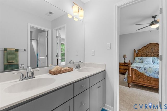 5365 Villa Green Ct, Providence Forge, VA 23140