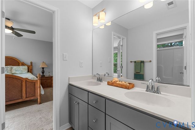 5365 Villa Green Ct, Providence Forge, VA 23140