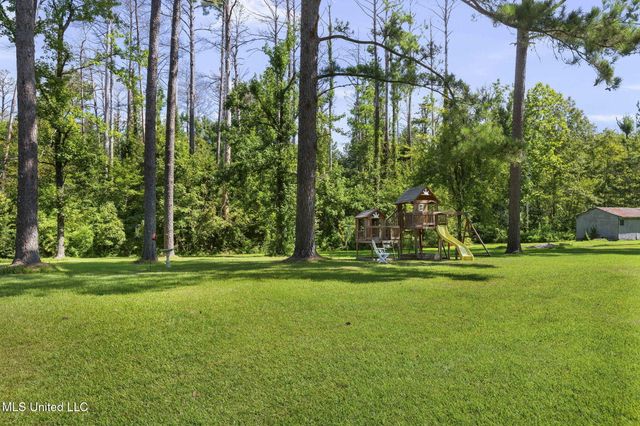 879 N Old Canton Road, Canton, MS 39046