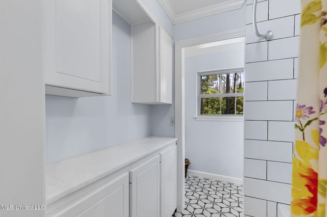 879 N Old Canton Road, Canton, MS 39046