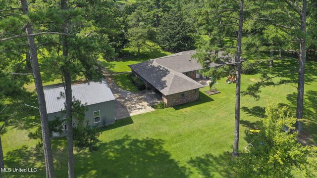 879 N Old Canton Road, Canton, MS 39046