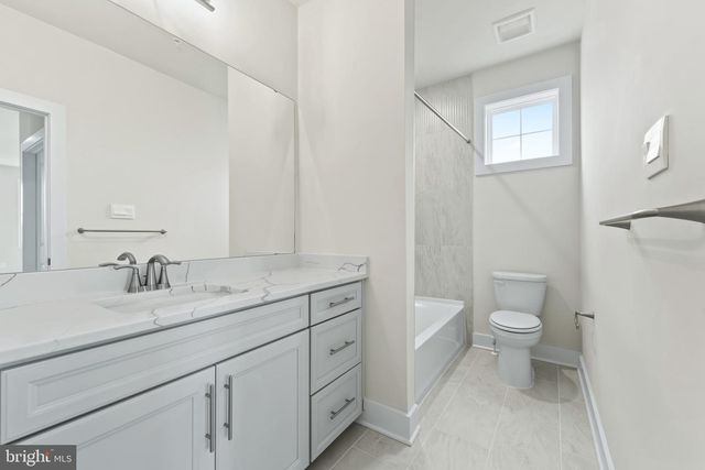 16500 GOLDEN CROWN DR, Upper Marlboro, MD 20774