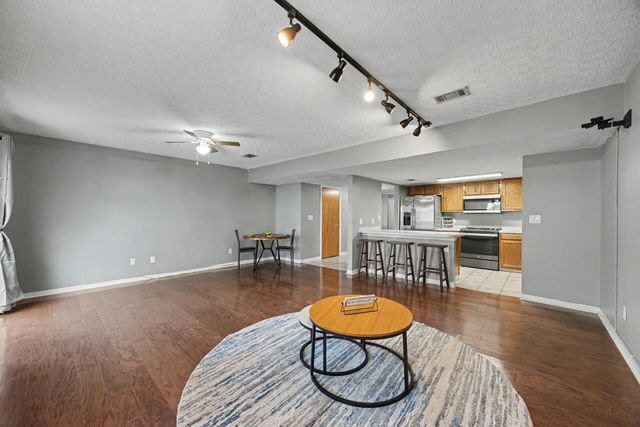 1823 Pointed Leaf Lane, Fort Walton Beach, FL 32547