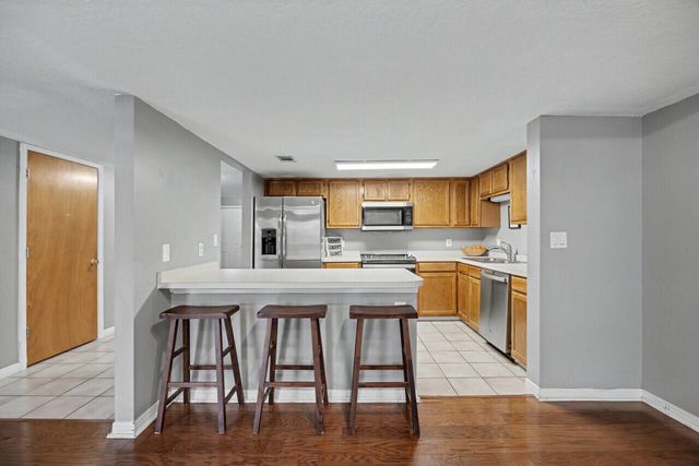 1823 Pointed Leaf Lane, Fort Walton Beach, FL 32547