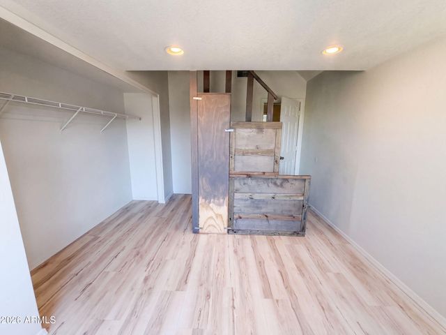 6723 W AIRE LIBRE Avenue, Peoria, AZ 85382