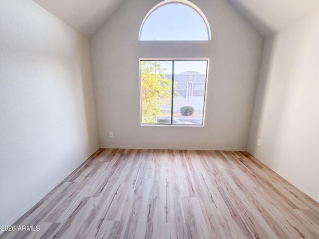 6723 W AIRE LIBRE Avenue, Peoria, AZ 85382
