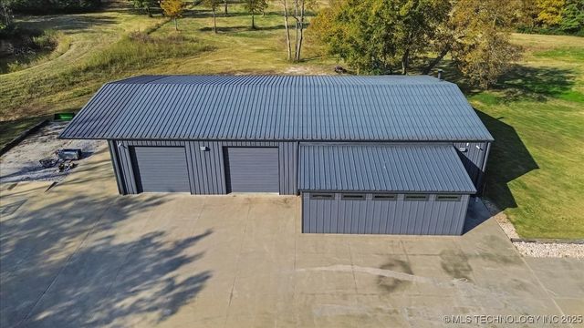 9602 N Memorial Drive, Owasso, OK 74055