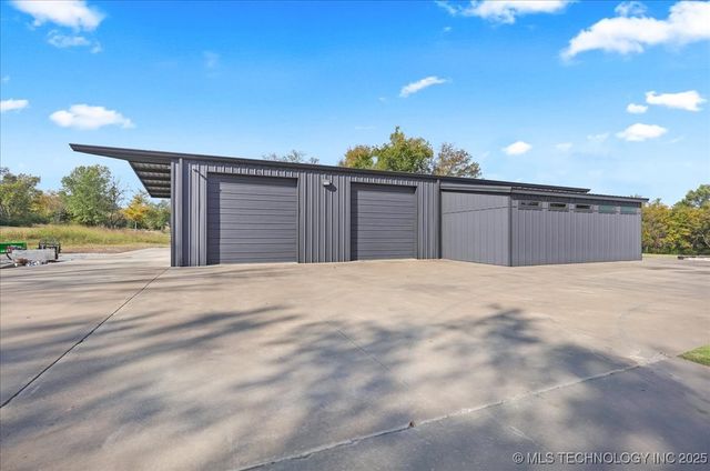 9602 N Memorial Drive, Owasso, OK 74055