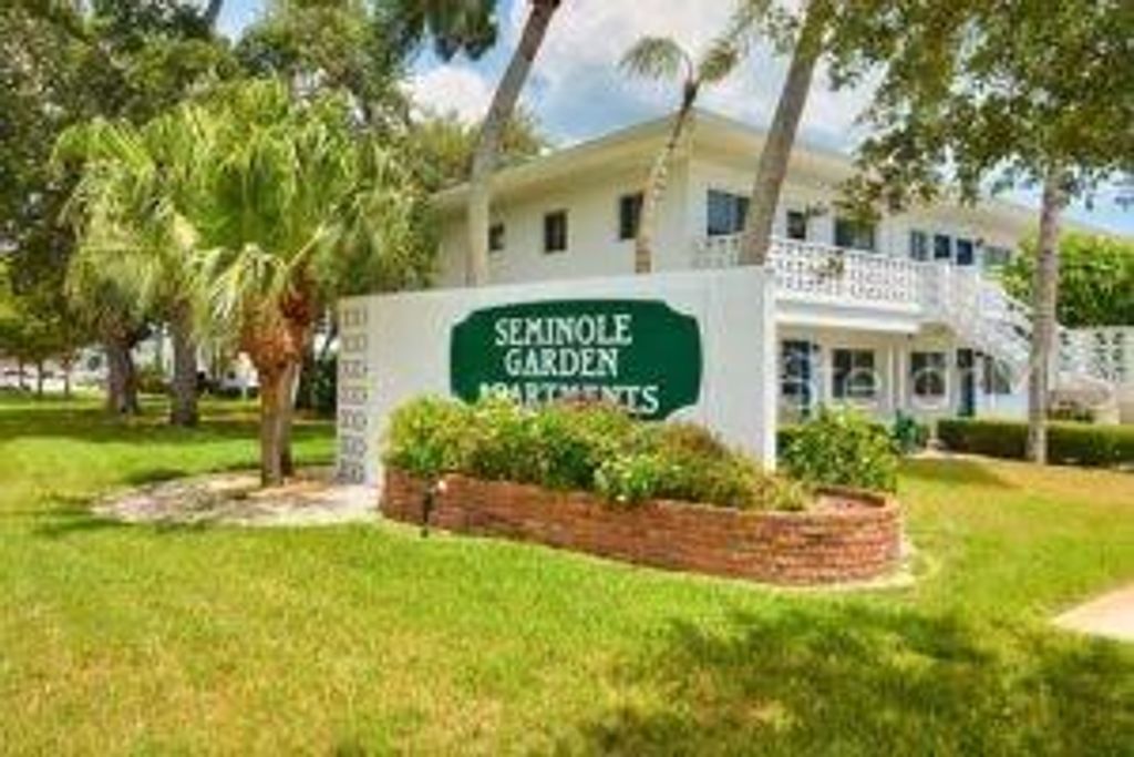 8525 111TH STREET 205, Seminole, FL 33772