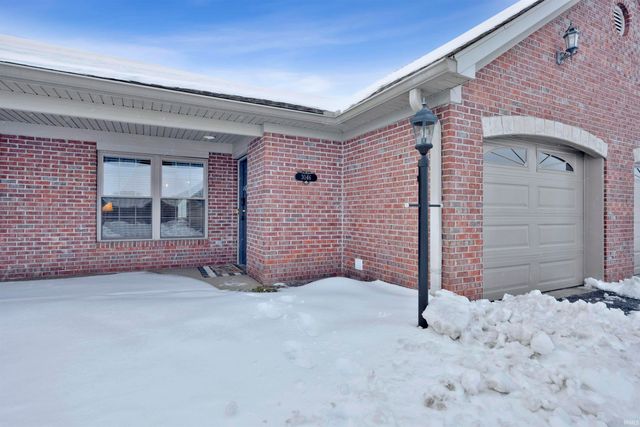 3046 Shady Hollow Trail, Evansville, IN 47715