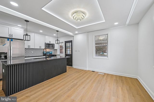 5110 HILLBURN AVE, Baltimore, MD 21206