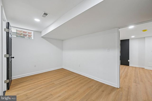 5110 HILLBURN AVE, Baltimore, MD 21206