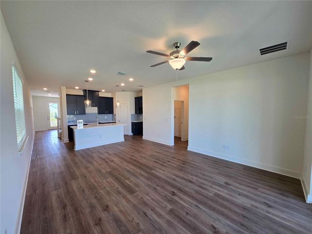 3819 DAYBREAK RUN LOOP, Spring Hill, FL 34609