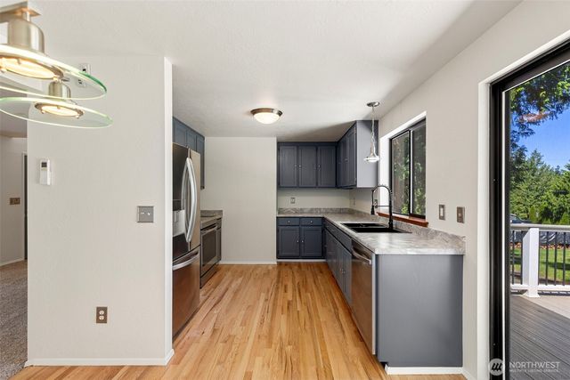 12506 NE Virginia Court, Kingston, WA 98346