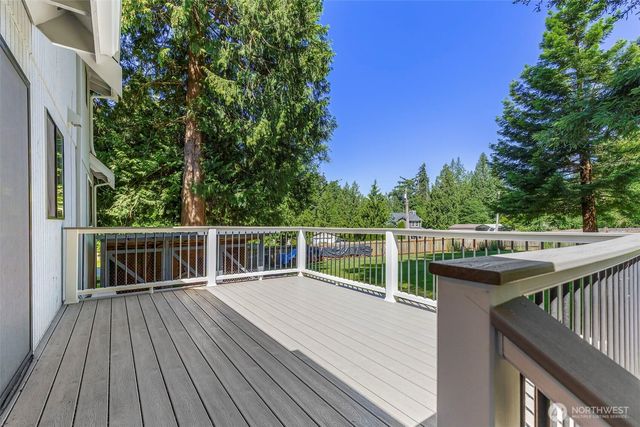 12506 NE Virginia Court, Kingston, WA 98346