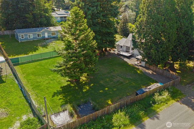 12506 NE Virginia Court, Kingston, WA 98346