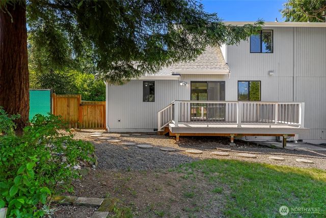 12506 NE Virginia Court, Kingston, WA 98346