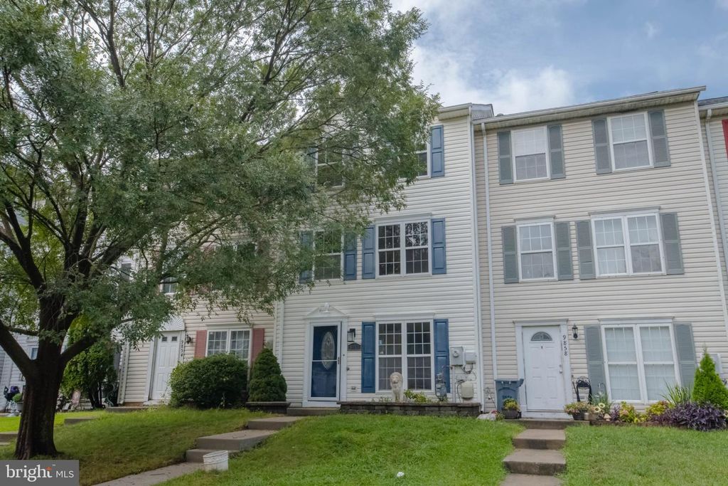 9856 GREENBRIER WAY, Middle River, MD 21220