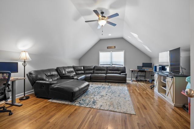 6027 Spade Dr, Spring Hill, TN 37174