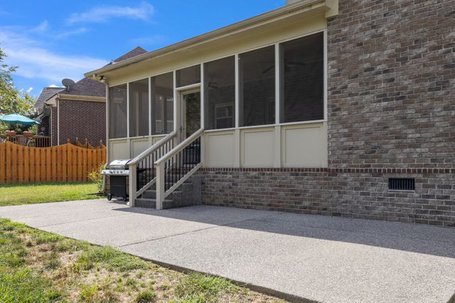 6027 Spade Dr, Spring Hill, TN 37174