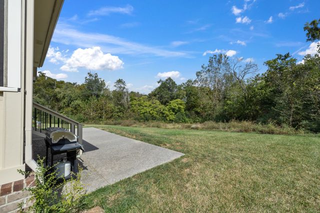 6027 Spade Dr, Spring Hill, TN 37174