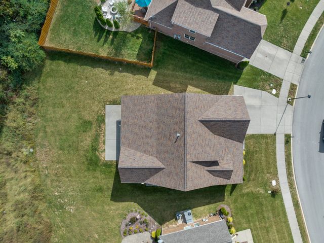 6027 Spade Dr, Spring Hill, TN 37174
