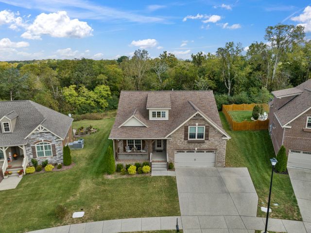 6027 Spade Dr, Spring Hill, TN 37174