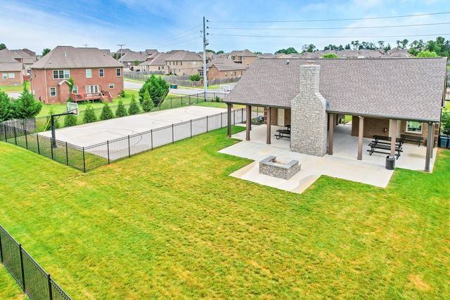 6027 Spade Dr, Spring Hill, TN 37174