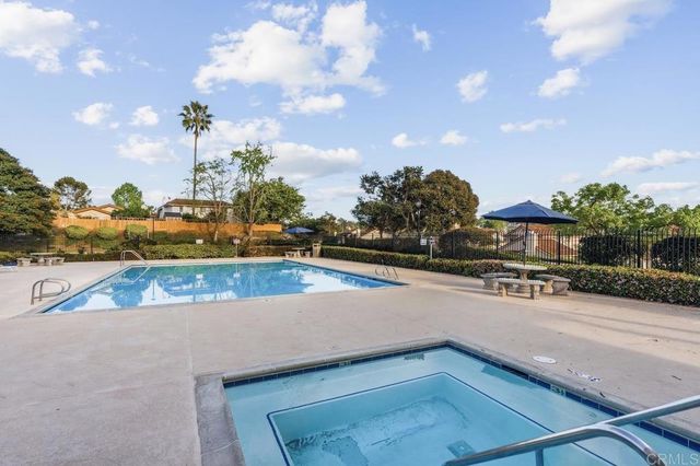 1652 Clearwater Place, Encinitas, CA 92024