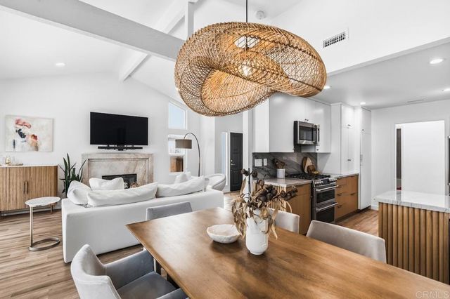 1652 Clearwater Place, Encinitas, CA 92024