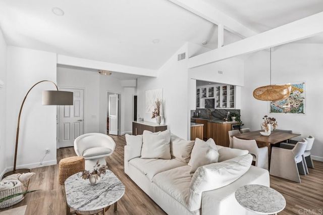 1652 Clearwater Place, Encinitas, CA 92024