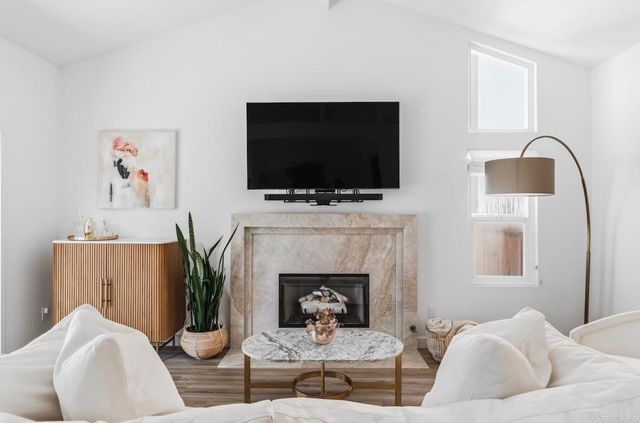 1652 Clearwater Place, Encinitas, CA 92024