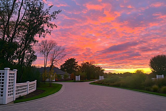 230 Majestic Oak Court, Lake Forest, IL 60045