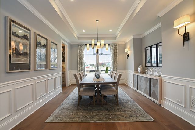 230 Majestic Oak Court, Lake Forest, IL 60045