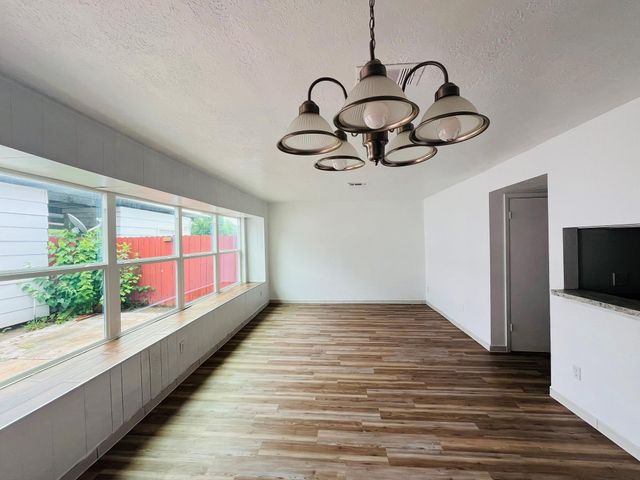 6981 Chasewood Drive, Houston, TX 77489
