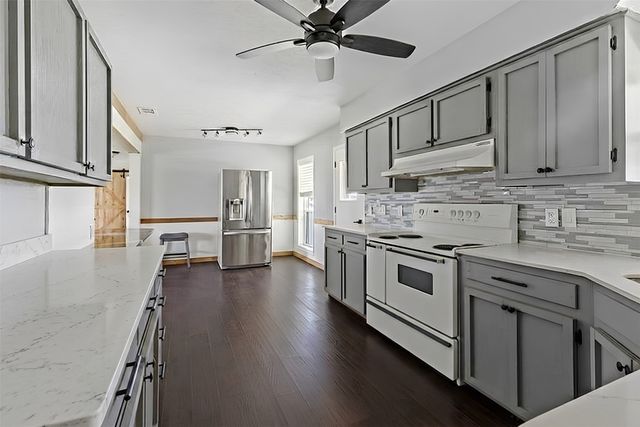 5772 N State Highway 78, Bonham, TX 75418
