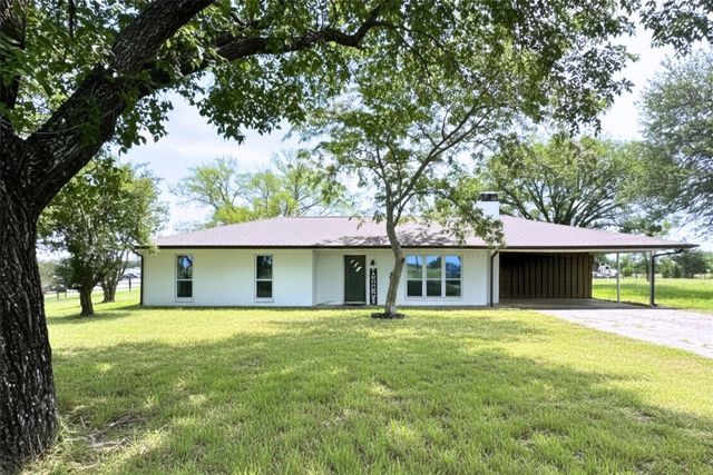 5772 N State Highway 78, Bonham, TX 75418
