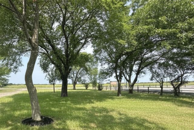 5772 N State Highway 78, Bonham, TX 75418