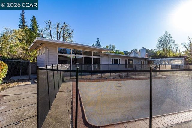 1680 Lilac Dr., Walnut Creek, CA 94595