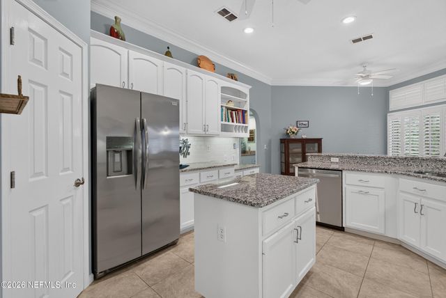 1335 ASHLEY OAKS Drive, Jacksonville Beach, FL 32250