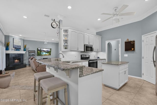 1335 ASHLEY OAKS Drive, Jacksonville Beach, FL 32250