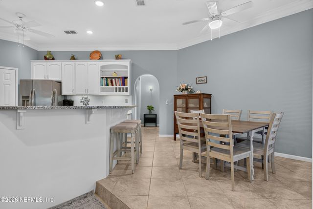 1335 ASHLEY OAKS Drive, Jacksonville Beach, FL 32250