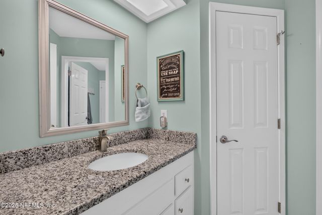 1335 ASHLEY OAKS Drive, Jacksonville Beach, FL 32250