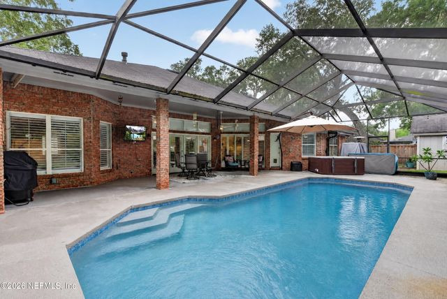 1335 ASHLEY OAKS Drive, Jacksonville Beach, FL 32250