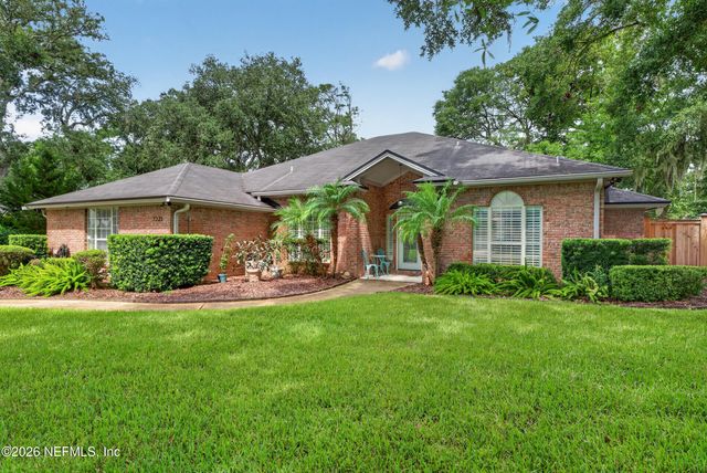 1335 ASHLEY OAKS Drive, Jacksonville Beach, FL 32250