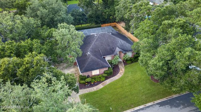 1335 ASHLEY OAKS Drive, Jacksonville Beach, FL 32250