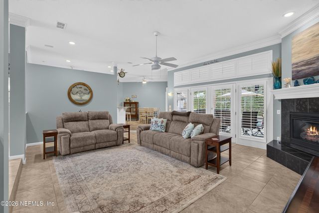 1335 ASHLEY OAKS Drive, Jacksonville Beach, FL 32250